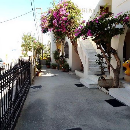 Irini Apartments Платаньяс Екстер'єр фото