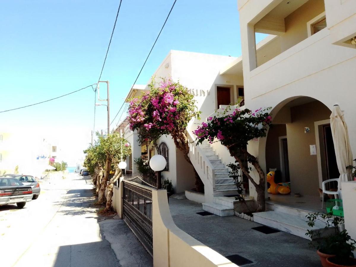 Irini Apartments Платаньяс Екстер'єр фото