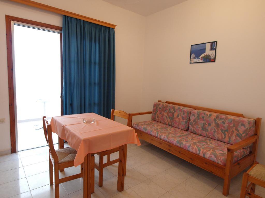 Irini Apartments Платаньяс Номер фото